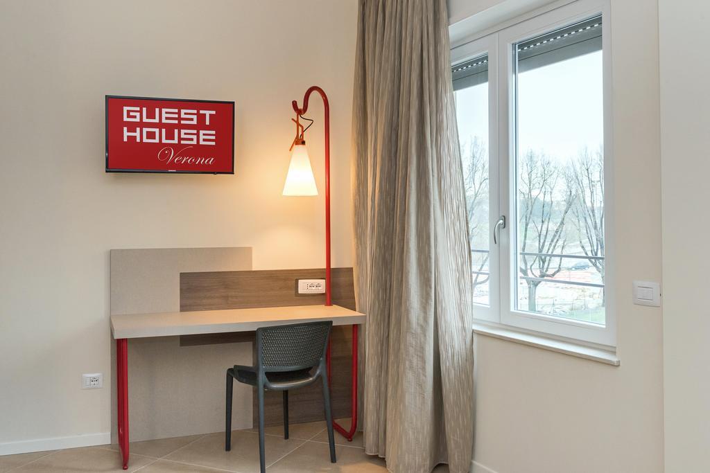 Guesthouse Verona Ngoại thất bức ảnh