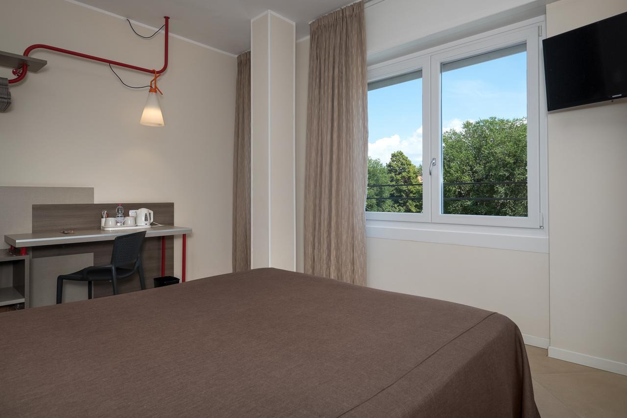 Guesthouse Verona Ngoại thất bức ảnh