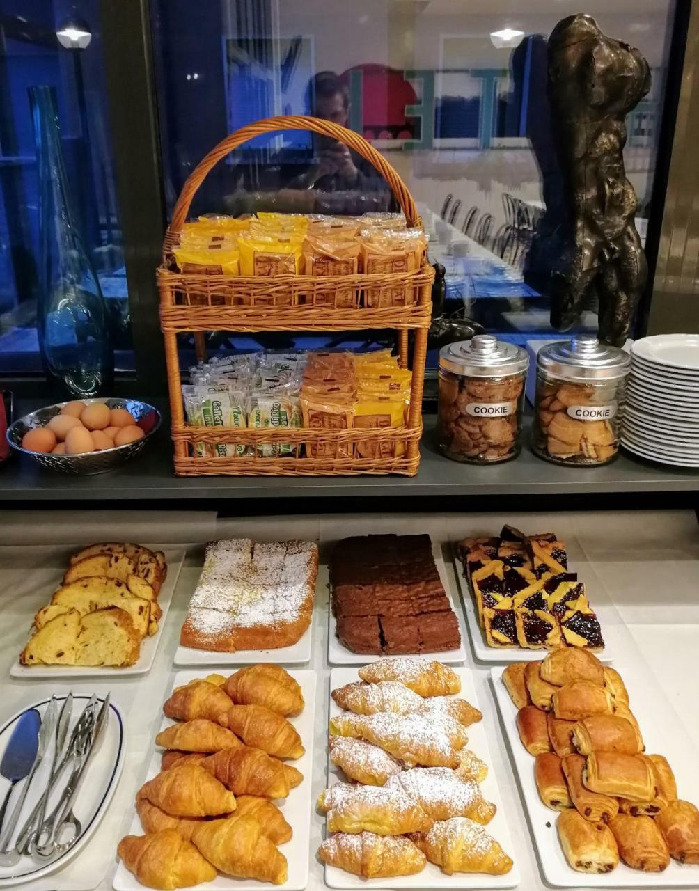 Guesthouse Verona Ngoại thất bức ảnh